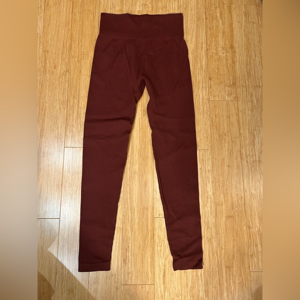 Brown Ribbed Two-Piece Workout Set - image 3